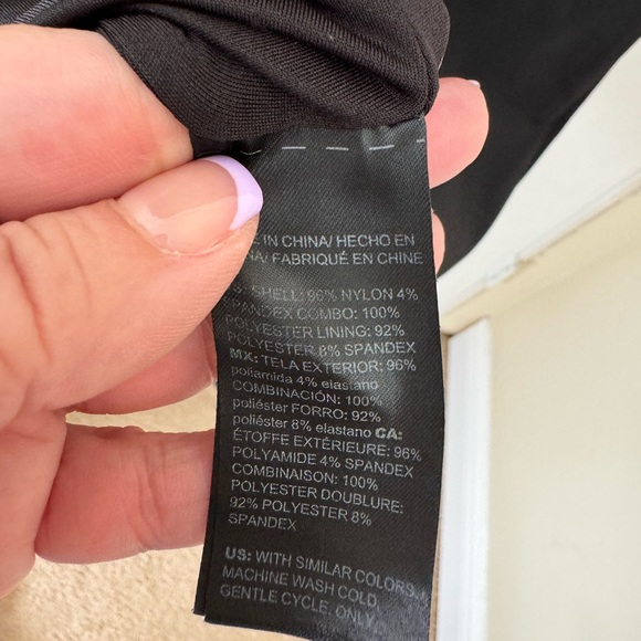 LIKE NEW! WHITE HOUSE BLACK MARKET WOMENS SHEATH DRESS 12. GORGEOUS BLACK DRESS - Picture 13 of 15